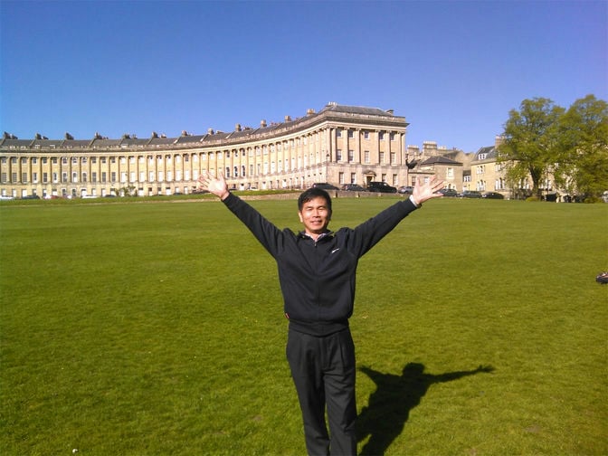 深圳会计师事务所|英国皇家新月楼|清华北大同学合影